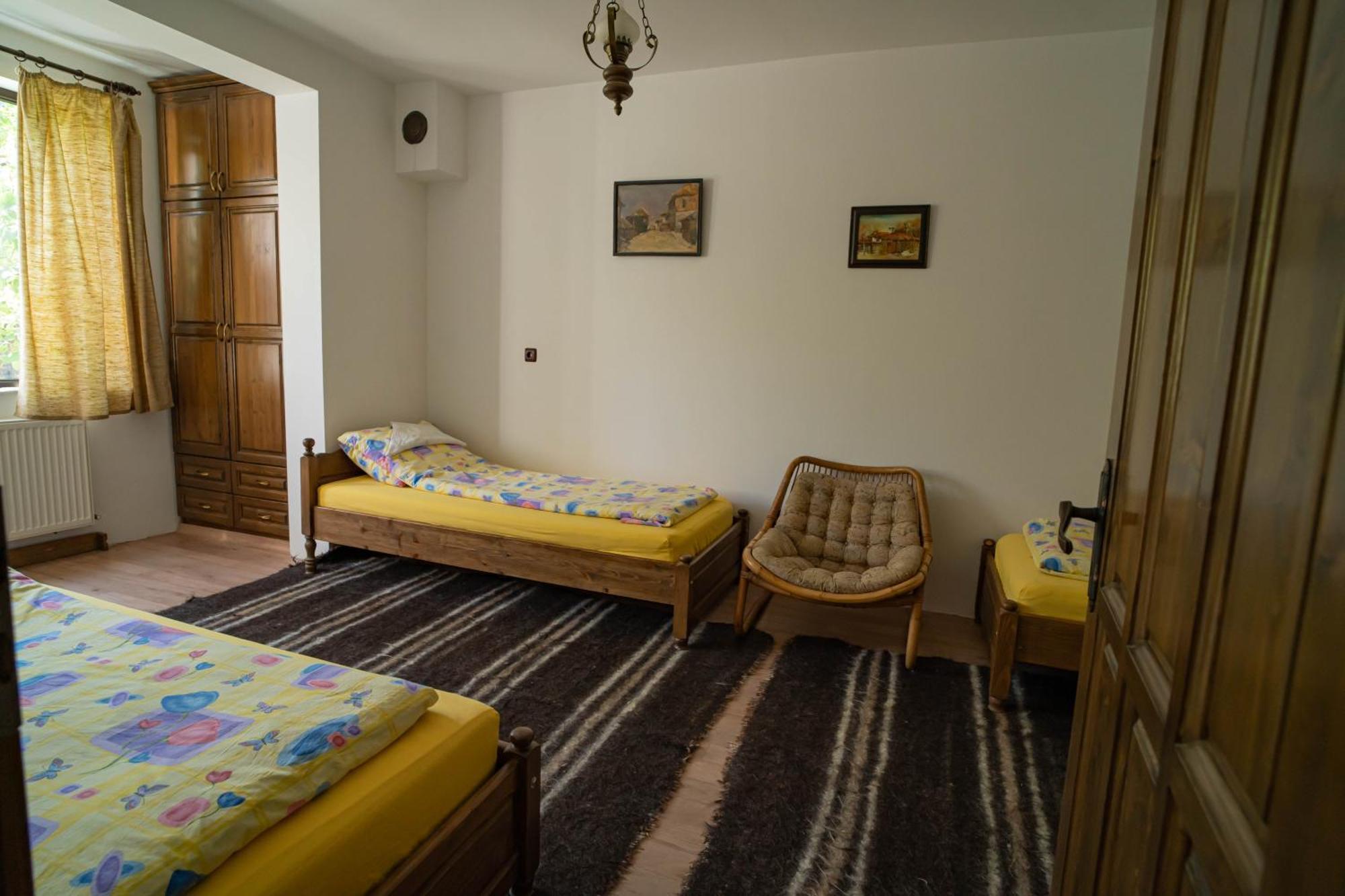 Neda'S House Hotel Cherven  Ngoại thất bức ảnh